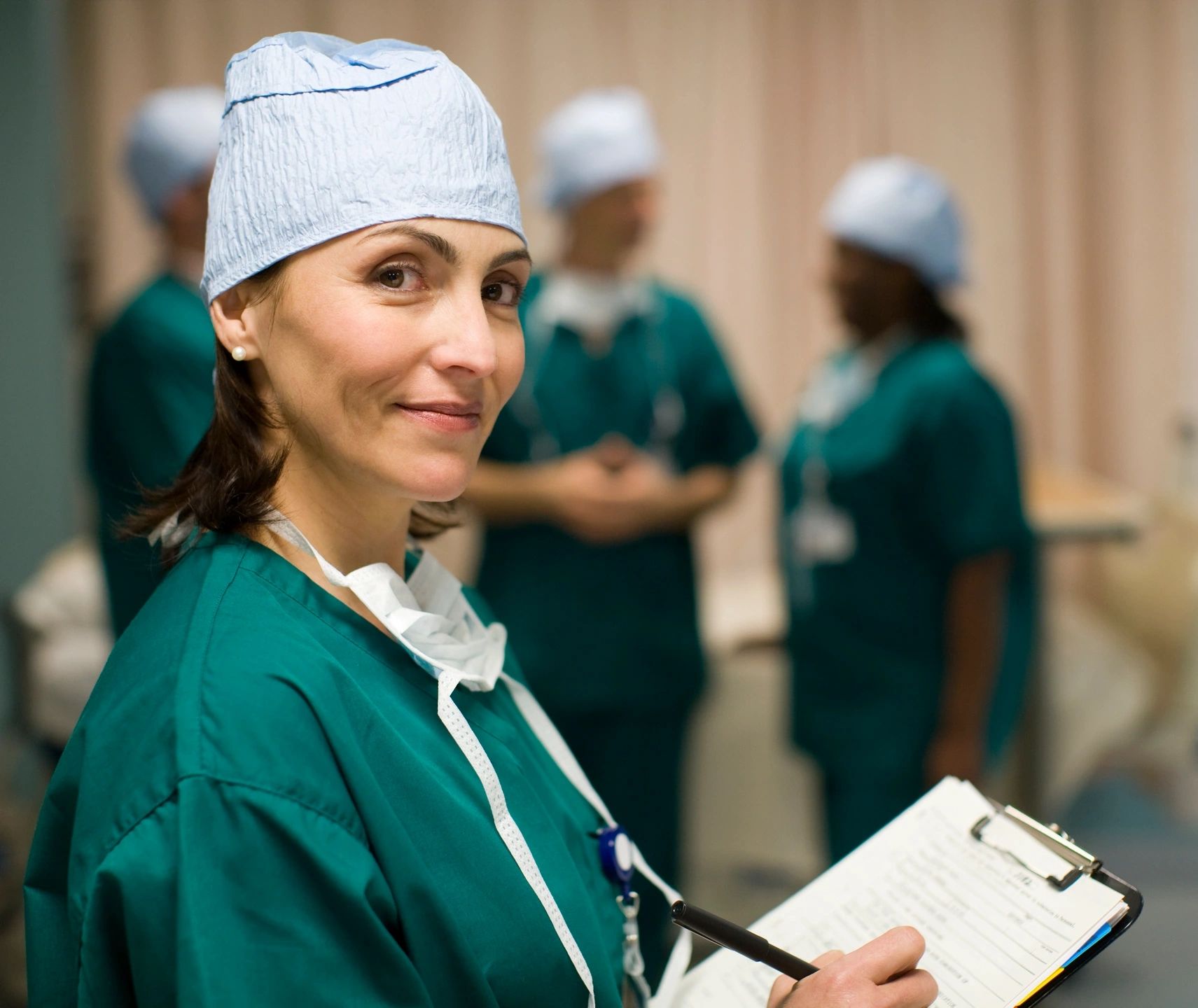 Dr. Sofía Hernández
